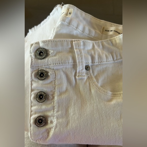 Jessica Simpson kiss me vintage skinny jeans - Picture 3 of 17